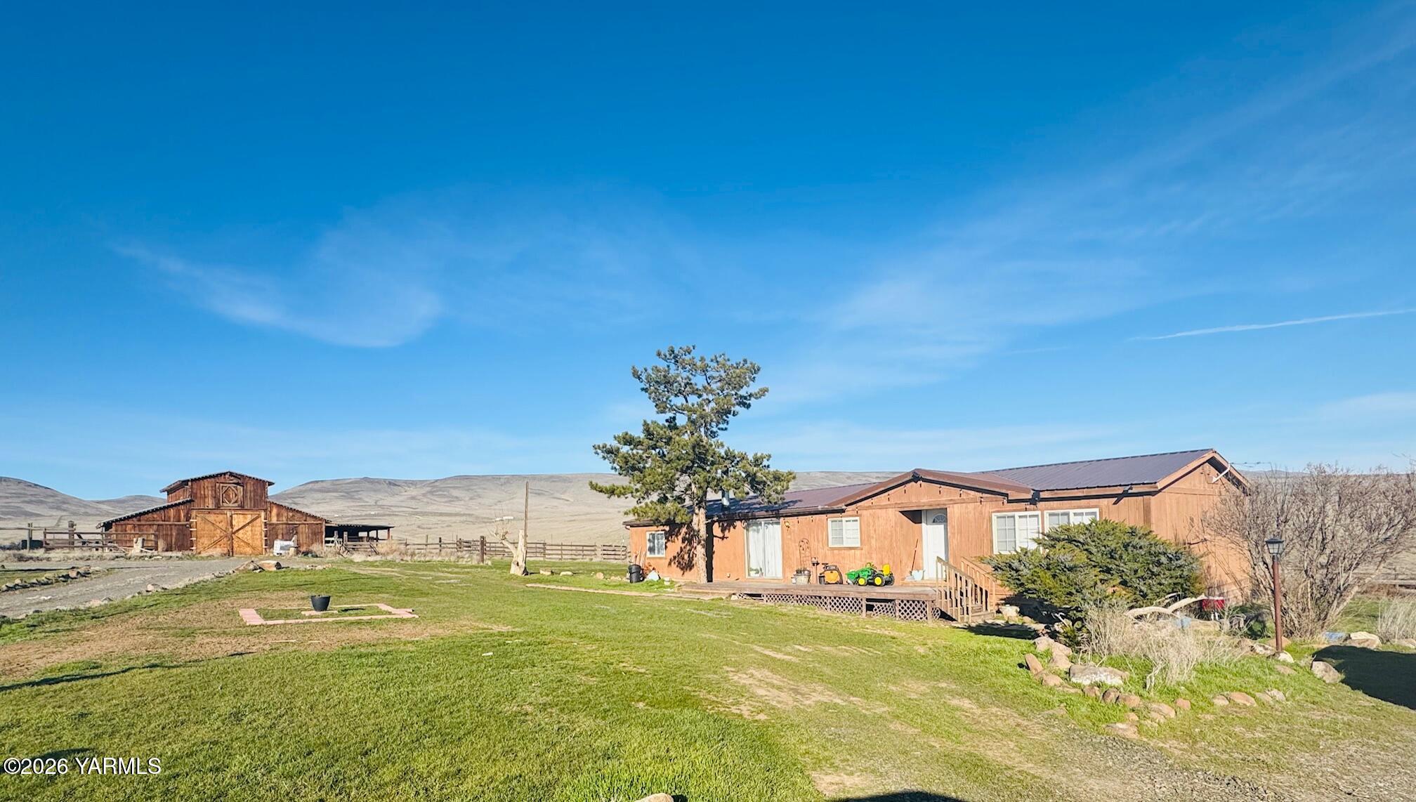 1291 East Norman Road Yakima, WA 98901 - Photo 1 of 25 IMG_0211