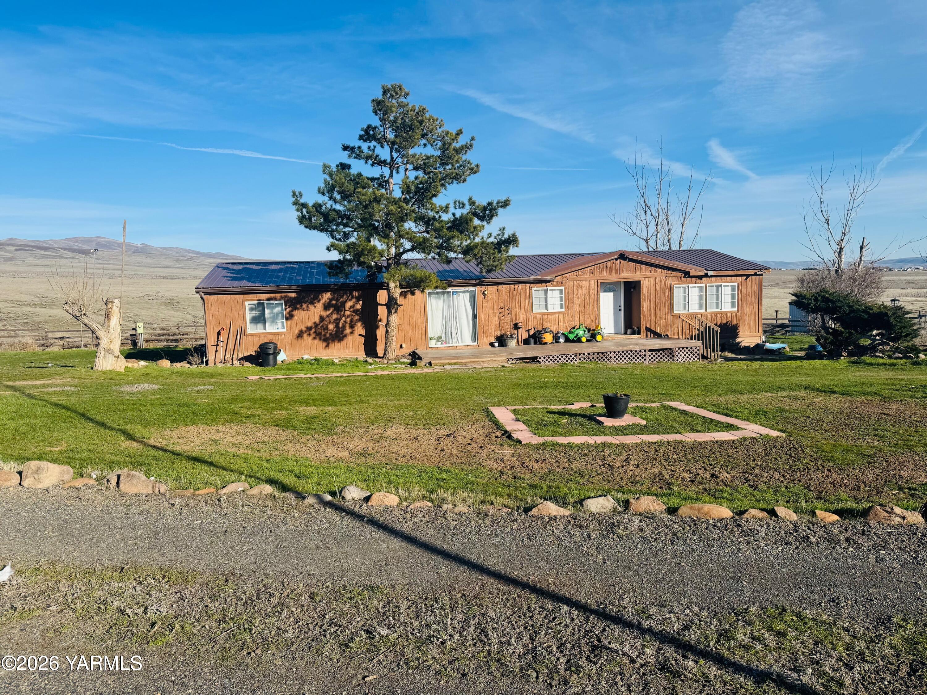 1291 East Norman Road Yakima, WA 98901 - Photo 13 of 25 IMG_0218