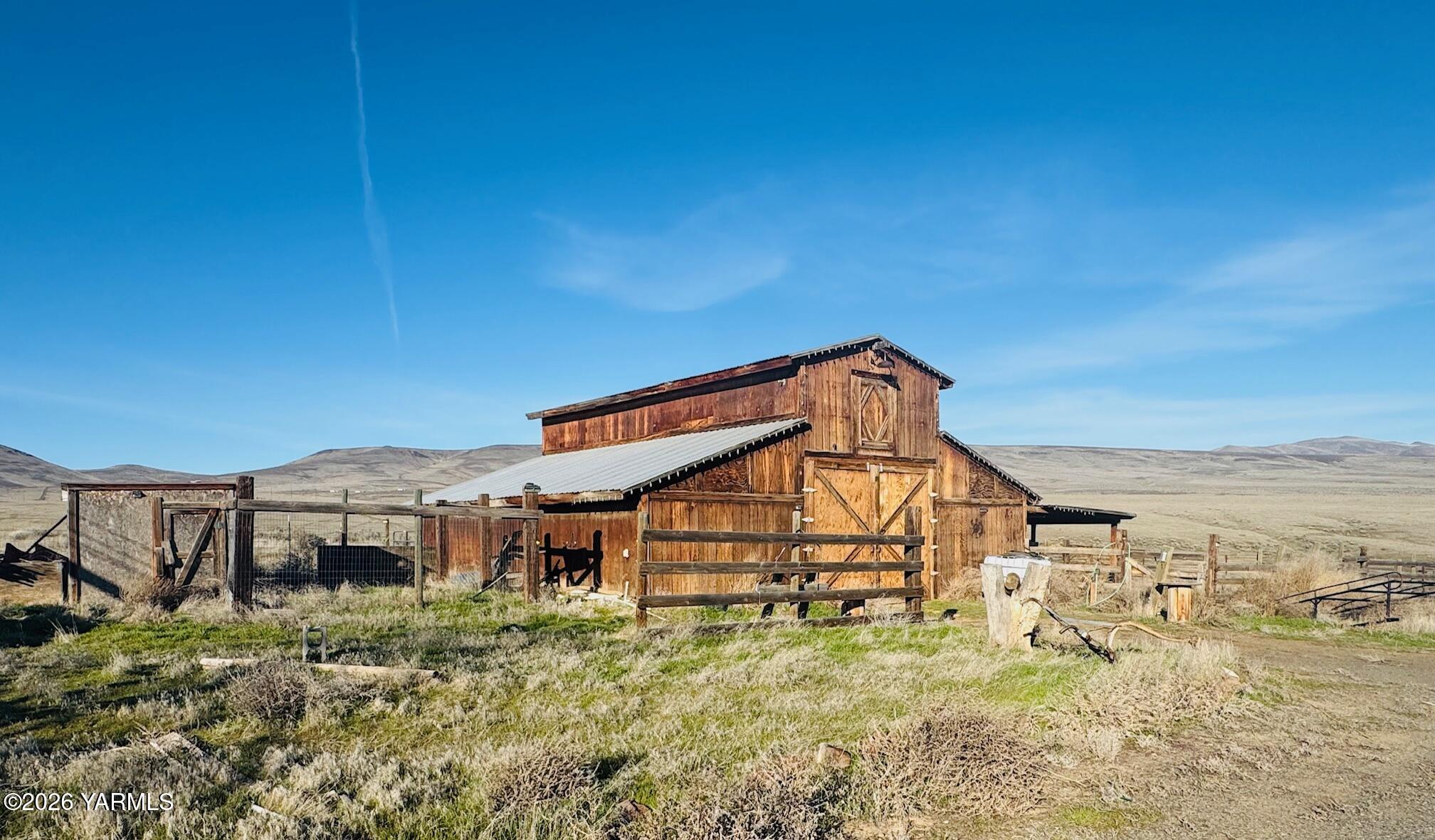 1291 East Norman Road Yakima, WA 98901 - Photo 16 of 25 IMG_0220