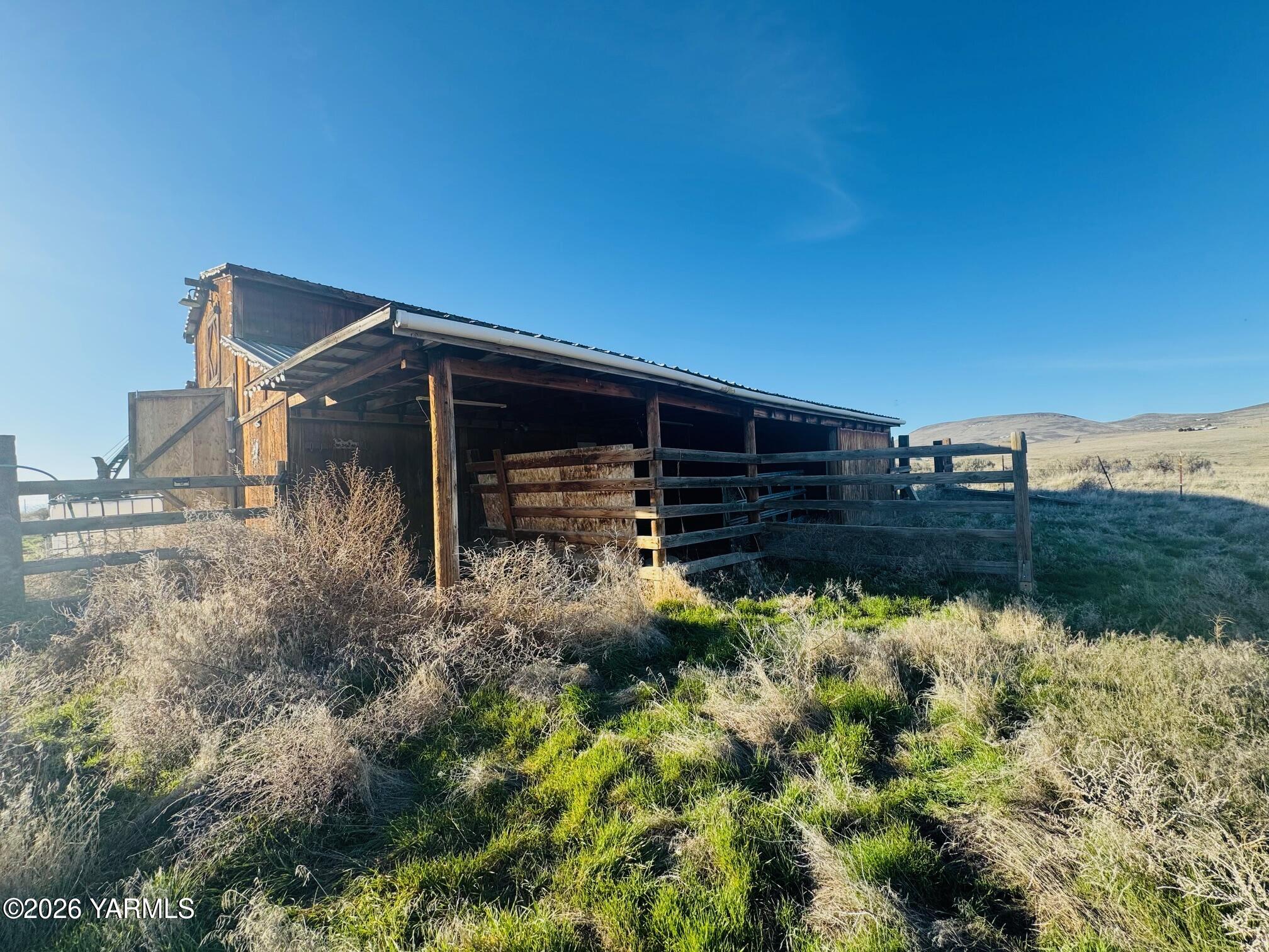 1291 East Norman Road Yakima, WA 98901 - Photo 21 of 25 IMG_0226