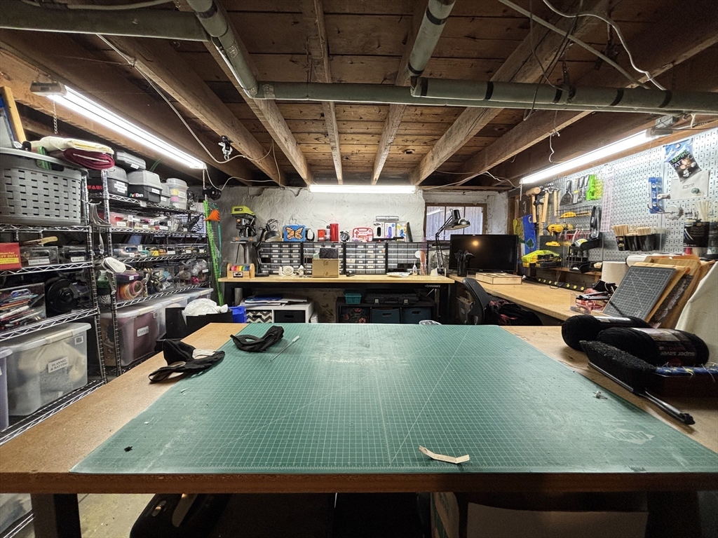 21 Glenellen Road, Unit 1 Boston, MA 02132 - Photo 22 of 27