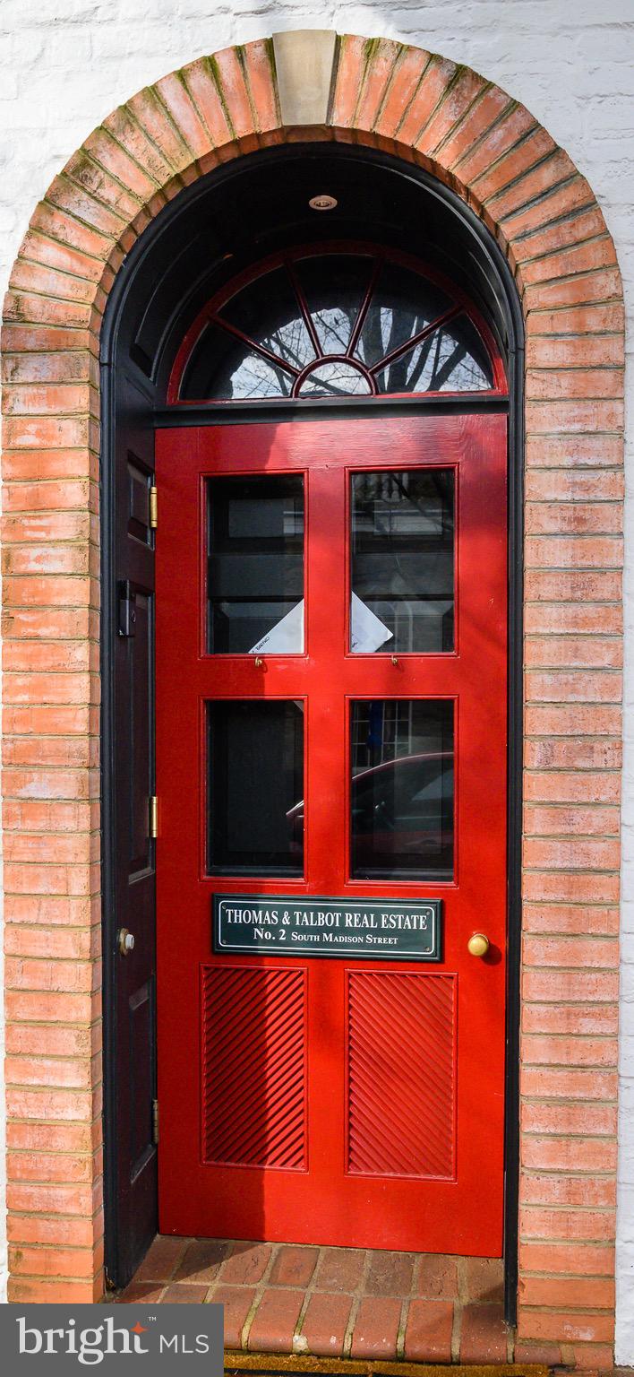 22865 Foxcroft Road Middleburg, VA 20117 - Photo 87 of 112 Our door is always open at Thomas & Talbot
