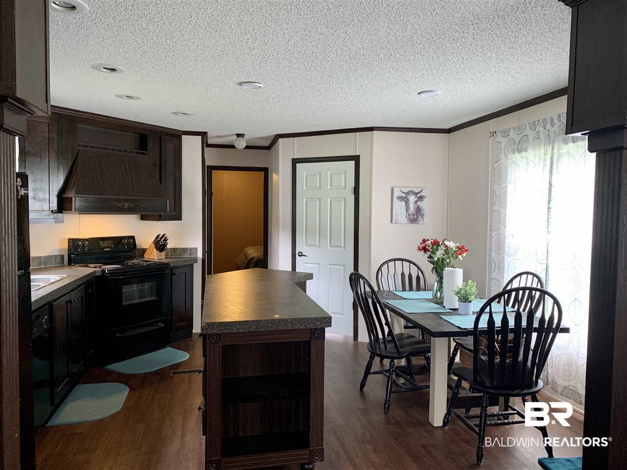 21519 Bengston Road Robertsdale, AL 36567 - Photo 4 of 15 Living room