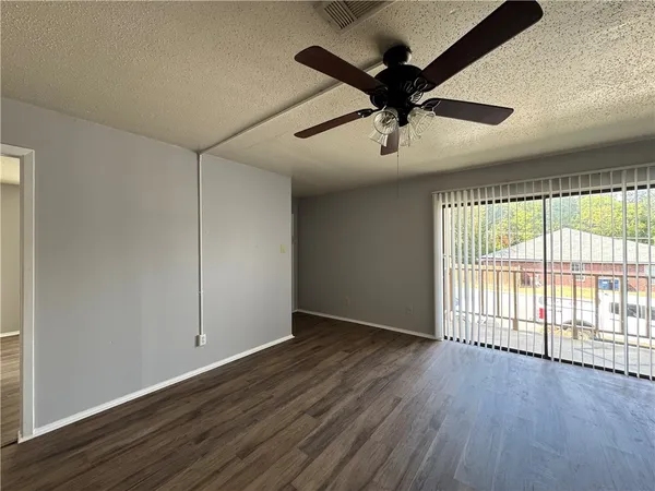 $995 | 1008 Autumn Circle, Unit A, College Station, TX 77840