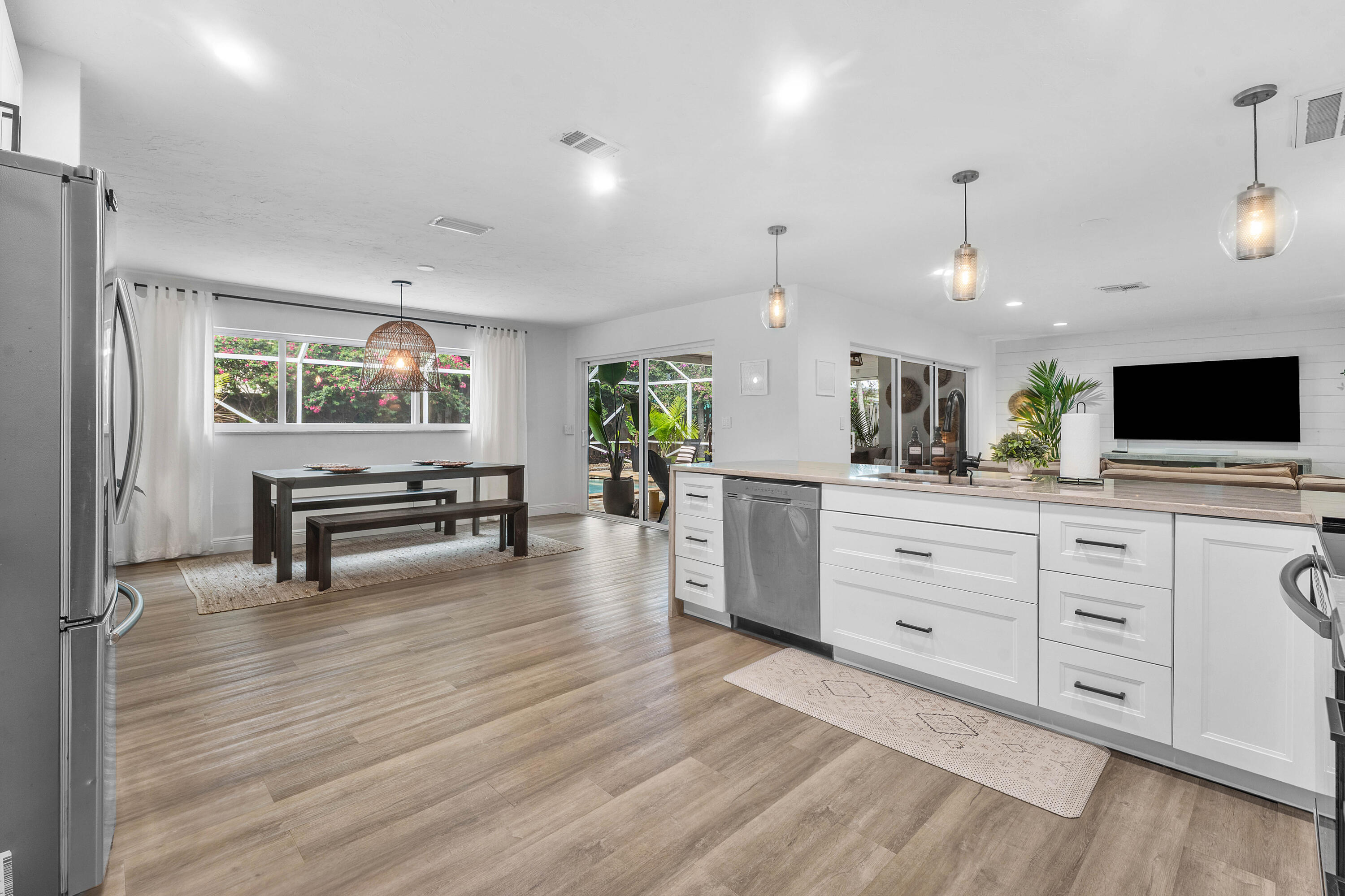 317 Daly Road Tequesta, FL 33469 - Photo 13 of 33 007-317DalyRoad-Jupiter-FL-33469-FULL