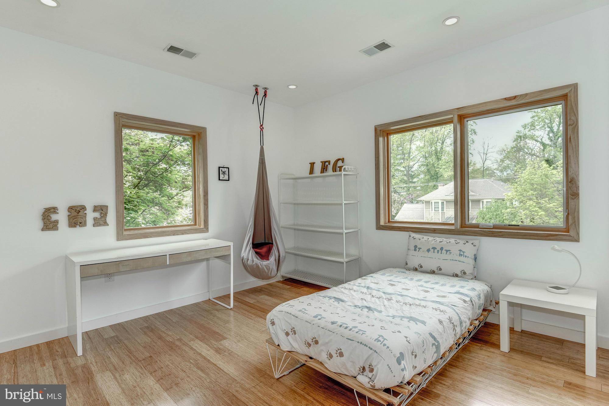 8009 Beech Tree Road Bethesda, MD 20817 - Photo 21 of 30 Fifth Bedroom