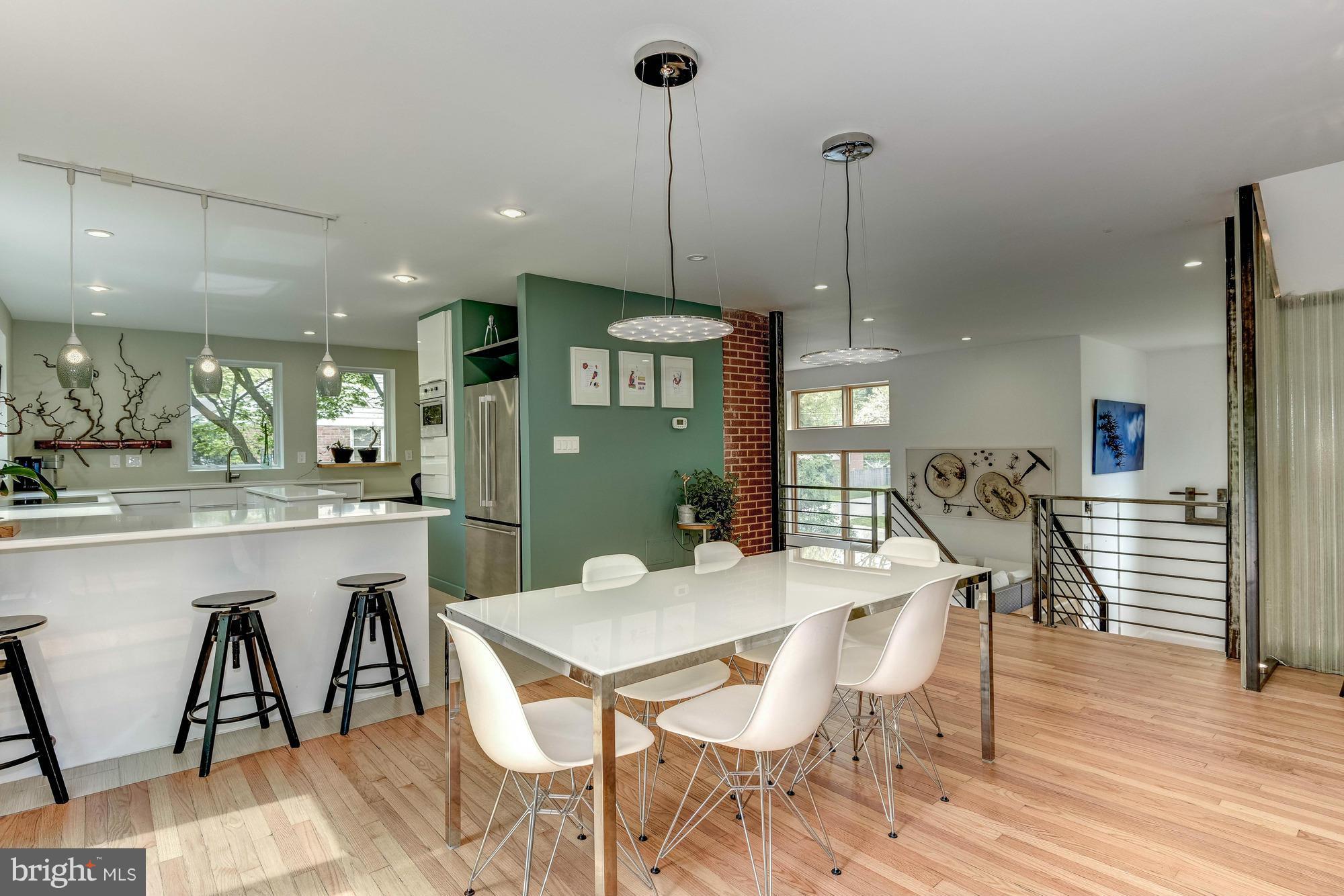 8009 Beech Tree Road Bethesda, MD 20817 - Photo 8 of 30 Dining Room
