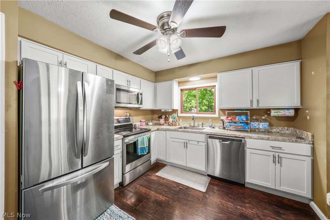 5305 Beechwood Road Ravenna, OH 44266 - Photo 8 of 48