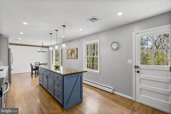 $899,000 | 1210 Ashton Road, Ashton, MD 20861