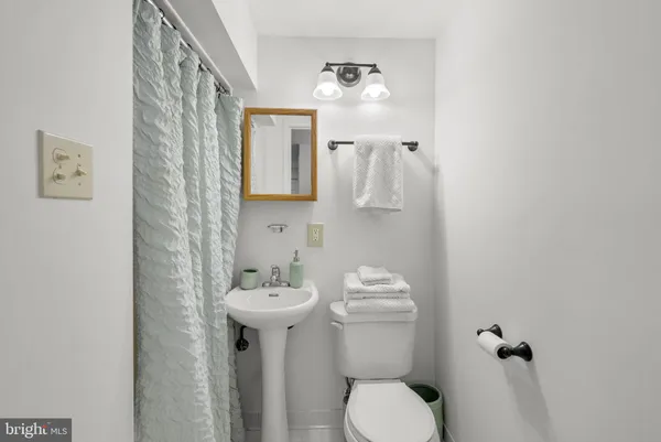 $899,000 | 1210 Ashton Road, Ashton, MD 20861