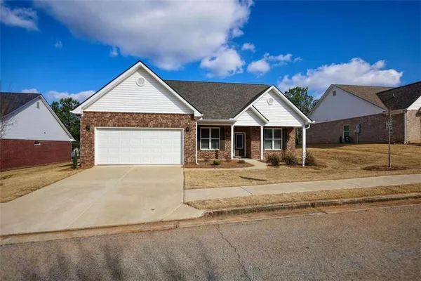 $335,000 | 210 Park Pl Trail, Social Circle, GA 30025
