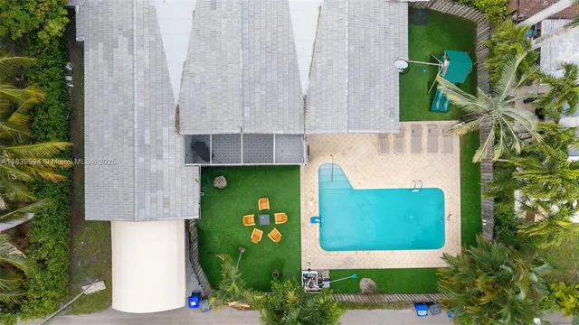 $1,700,000 | 1240 Jefferson Street, Hollywood, FL 33019