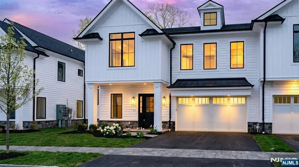 $2,575,000 | 16-18 Paris Avenue, Unit 9, Northvale, NJ 07647