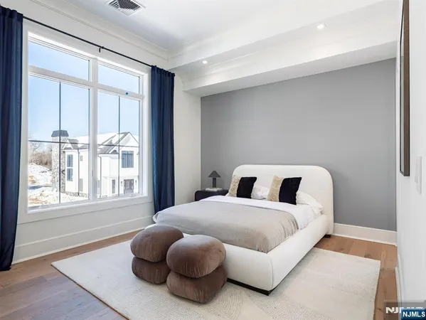 $2,575,000 | 16-18 Paris Avenue, Unit 9, Northvale, NJ 07647
