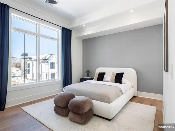 $2,575,000 | 16-18 Paris Avenue, Unit 9, Northvale, NJ 07647