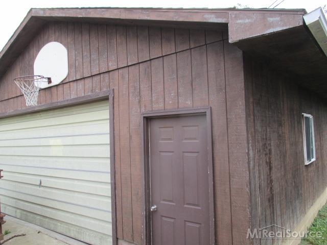 5481 Hammond Road Lapeer, MI 48446 - Photo 30 of 30 31191395-29.JPG