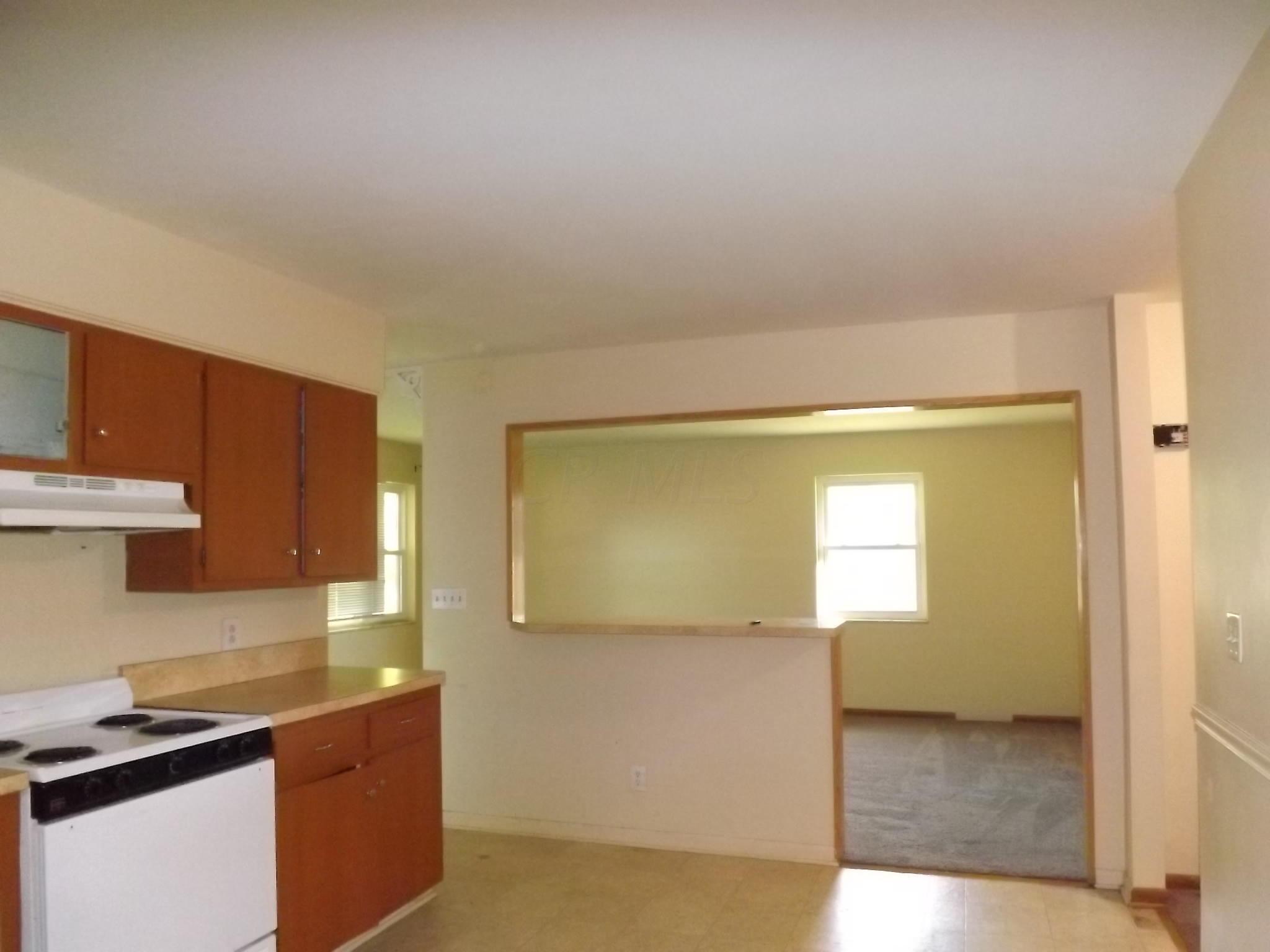 3481 South Hamilton Road Columbus, OH 43232 - Photo 9 of 13 Gallery Image 9