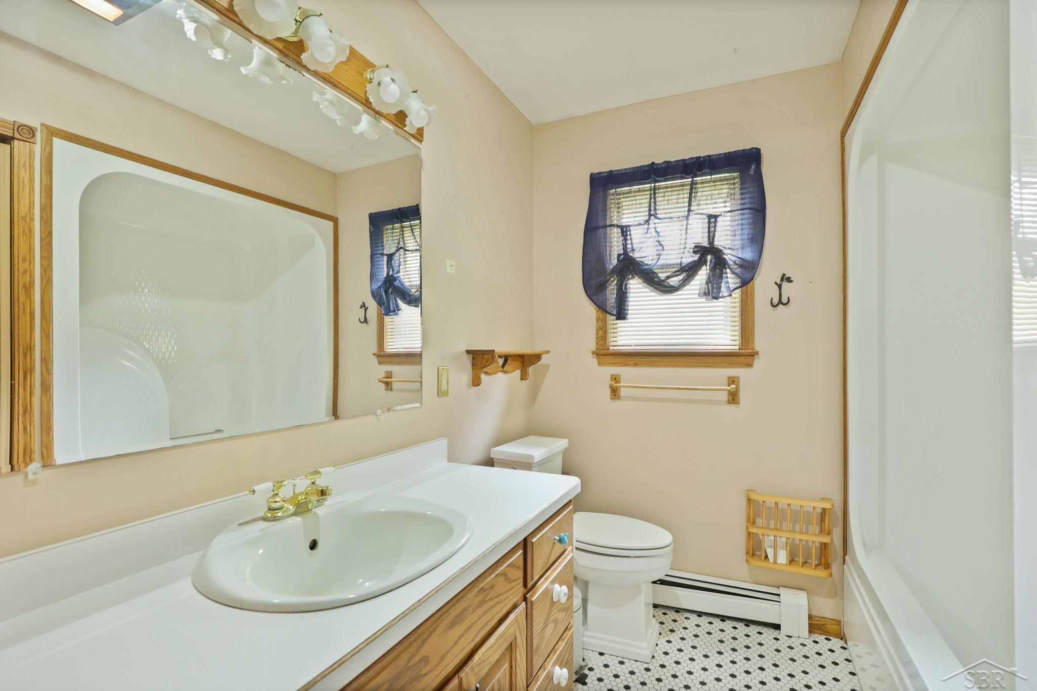 720 Pt Crescent Road Port Austin, MI 48467 - Photo 31 of 79 50107037-30.JPG