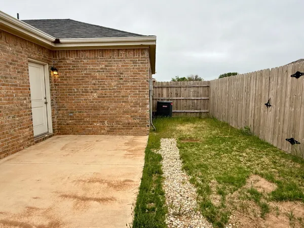 $1,550 | 5703 Kemper Street, Unit 2, Lubbock, TX 79416