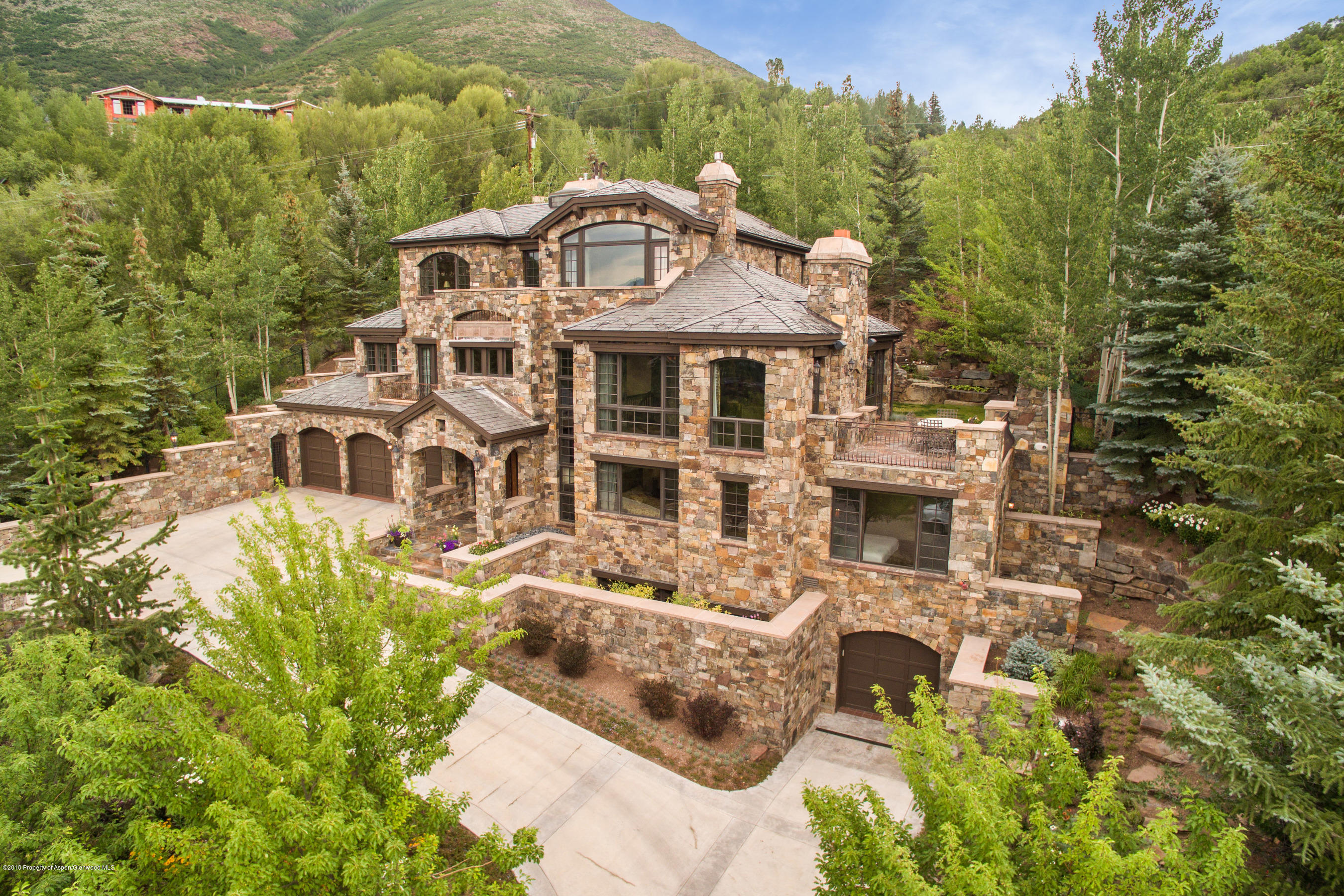 1124 Red Mountain Road Aspen, CO 81611 - Photo 7 of 44 Exterior View