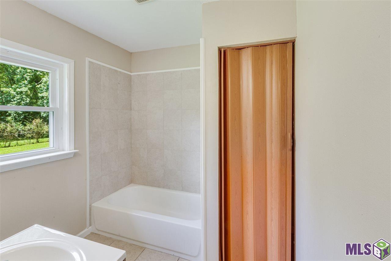 9783 Greenwell Springs Road Baton Rouge, LA 70814 - Photo 19 of 26 Gallery Image 19