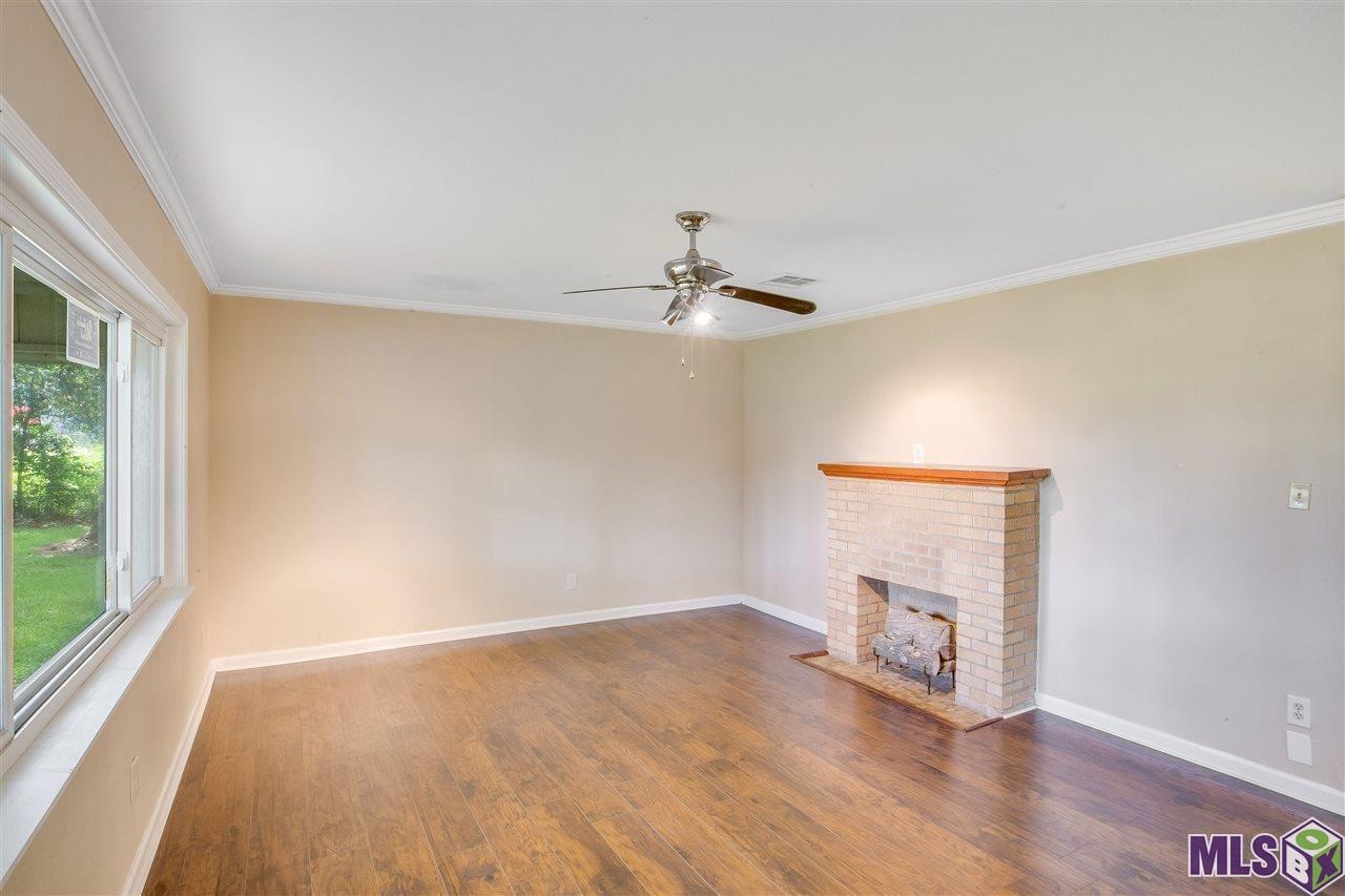 9783 Greenwell Springs Road Baton Rouge, LA 70814 - Photo 4 of 26 Gallery Image 4