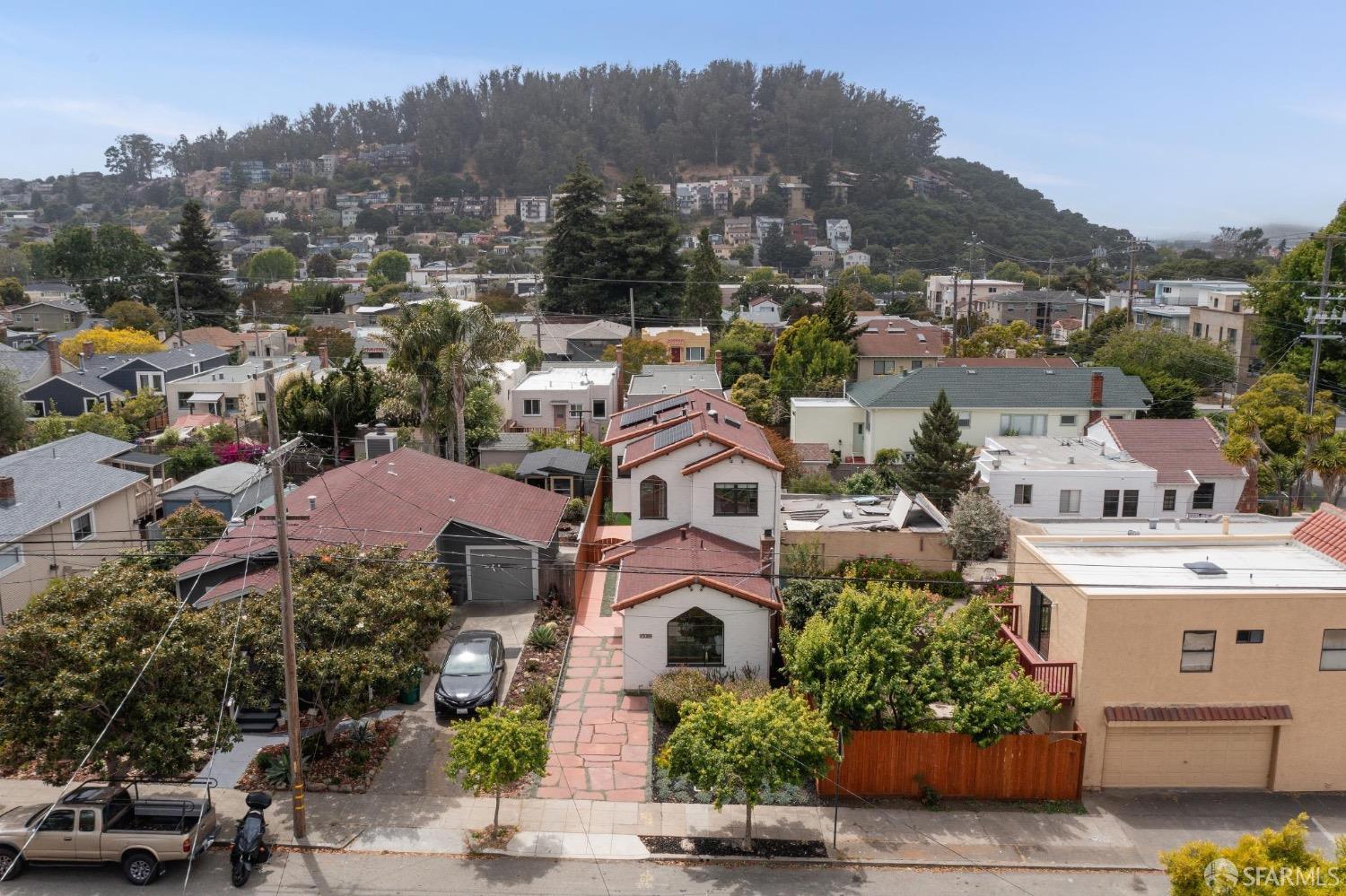 508 Talbot Avenue Albany, CA 94706 - Photo 64 of 66 an aerial view of a city