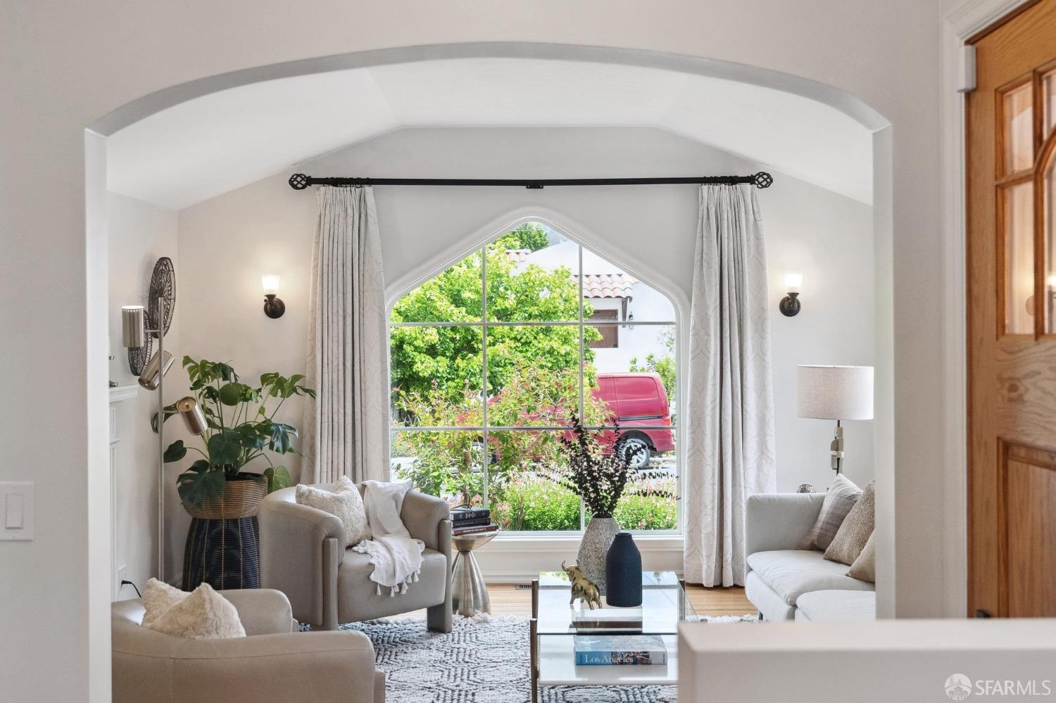 508 Talbot Avenue Albany, CA 94706 - Photo 10 of 66 a living room with furniture and a potted plant