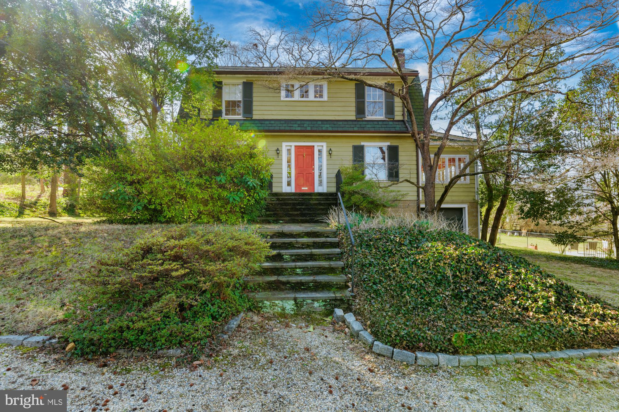 Fabulous property with endless possibilities!