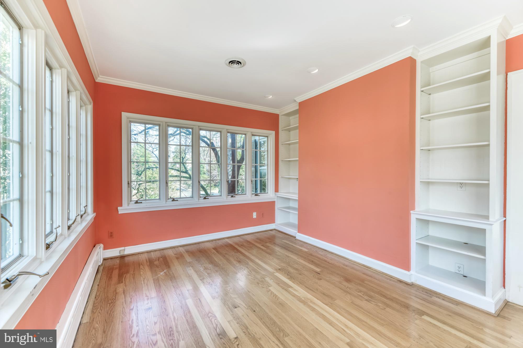 2800 Russell Road Alexandria, VA 22305 - Photo 28 of 48 sunroom with 2 built-ins flanking interior wall
