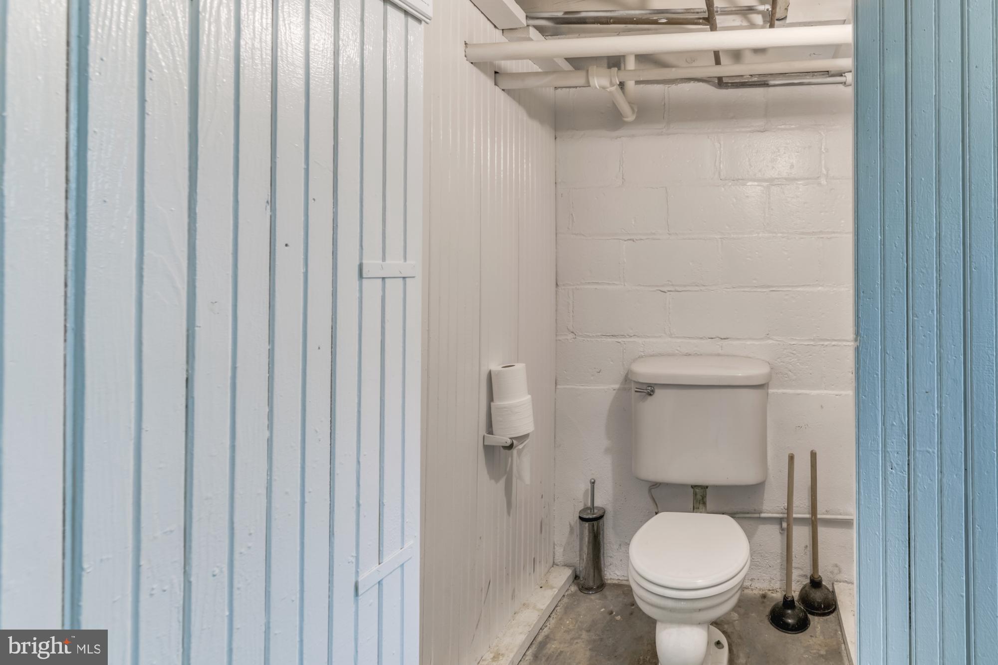 2800 Russell Road Alexandria, VA 22305 - Photo 39 of 48 Half bath in unfinished basement