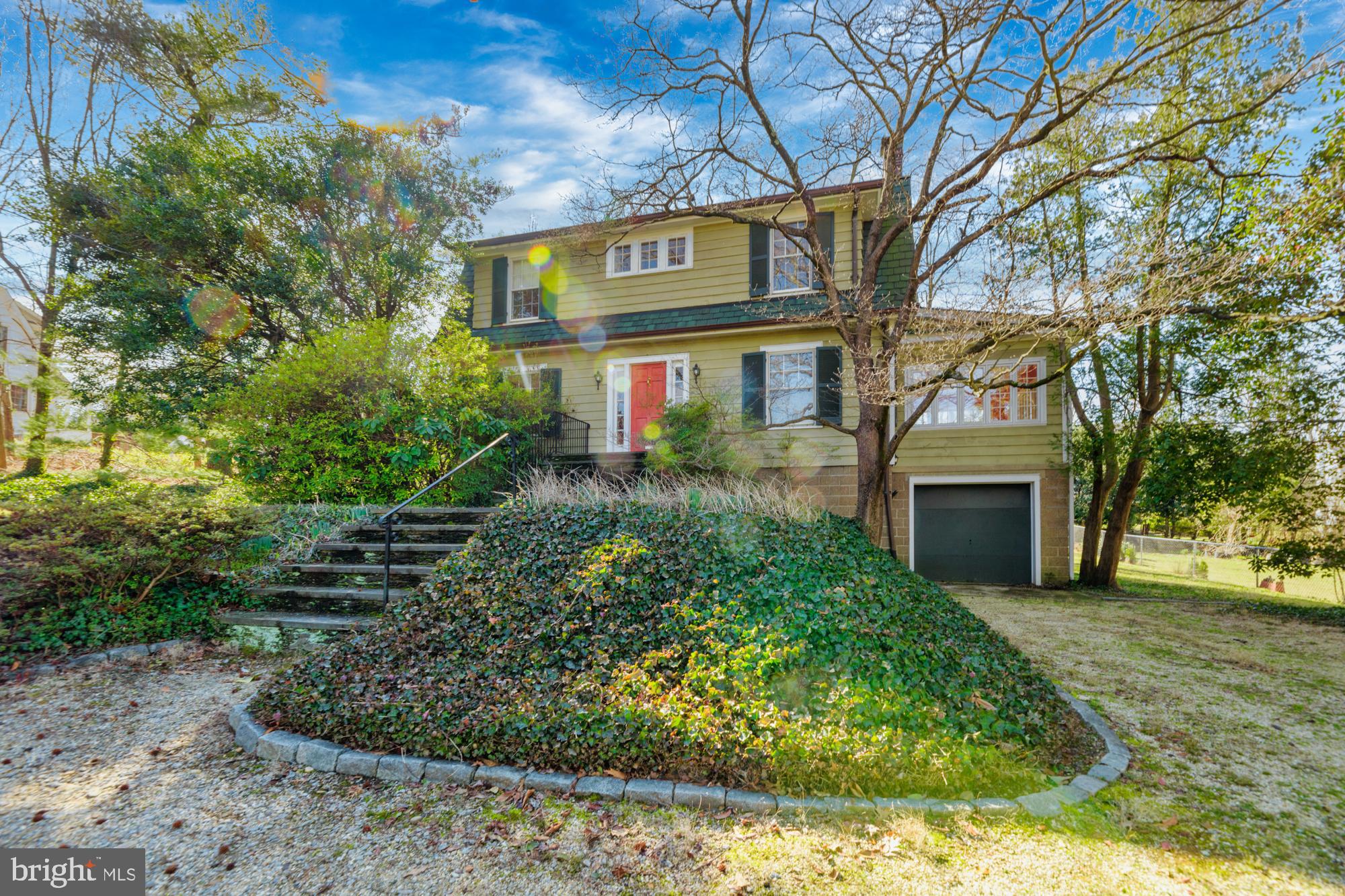 2800 Russell Road Alexandria, VA 22305 - Photo 4 of 48 Set back off the road & surrounded by mature trees