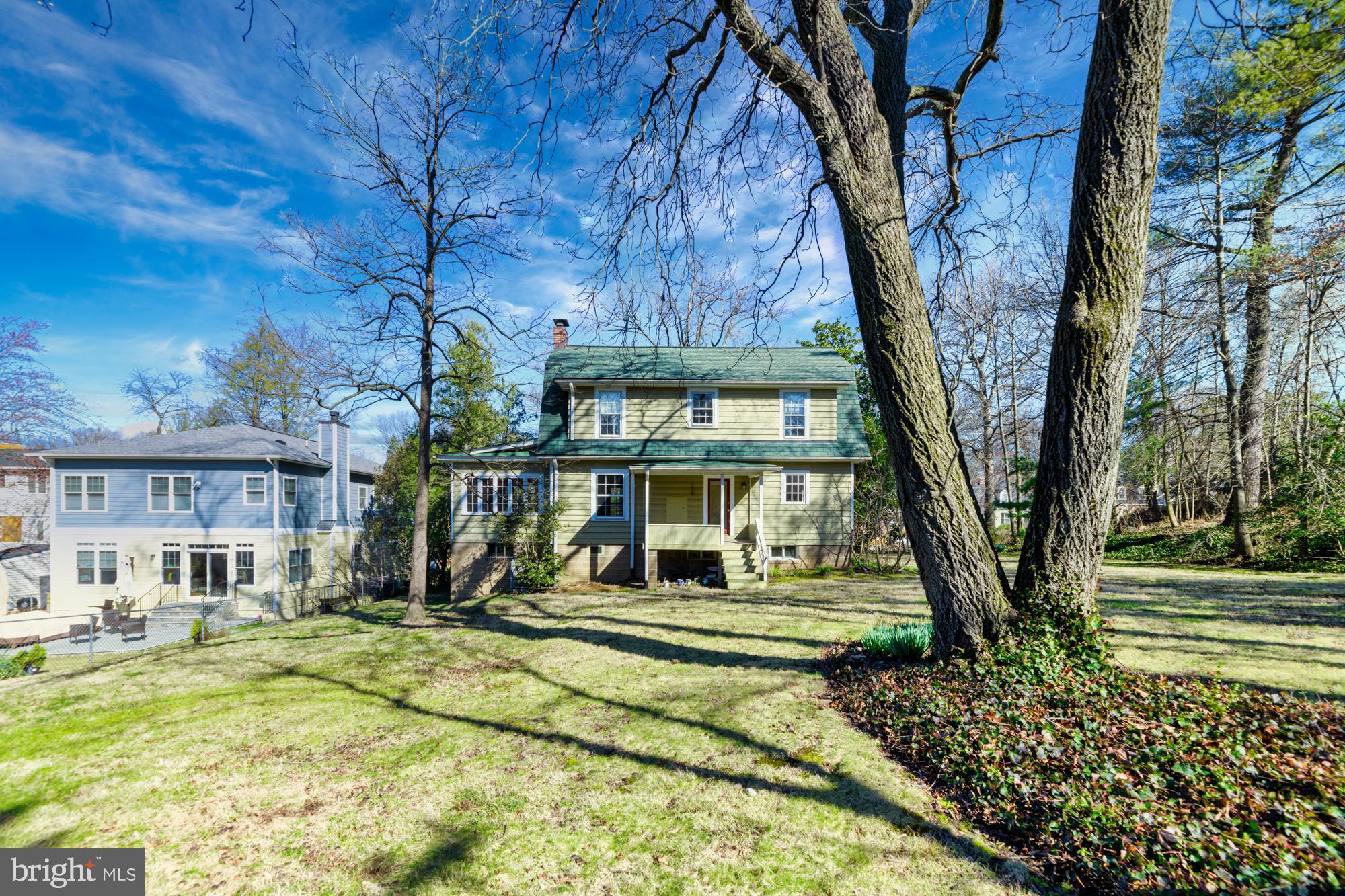 2800 Russell Road Alexandria, VA 22305 - Photo 43 of 48 Huge level rear yard!