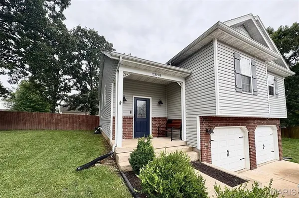 $290,000 | 23198 Rhema Lane, Waynesville, MO 65583