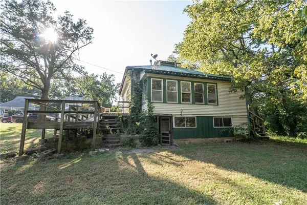 $59,999 | 224 North 3rd Street, Neodesha, KS 66757