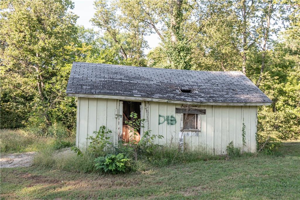 224 North 3rd Street Neodesha, KS 66757 - Photo 26 of 29