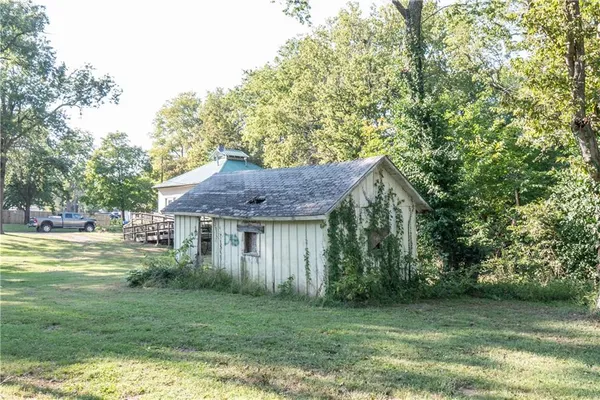 $59,999 | 224 North 3rd Street, Neodesha, KS 66757