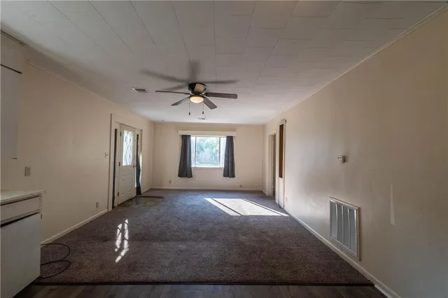 $64,999 | 224 North 3rd Street, Neodesha, KS 66757