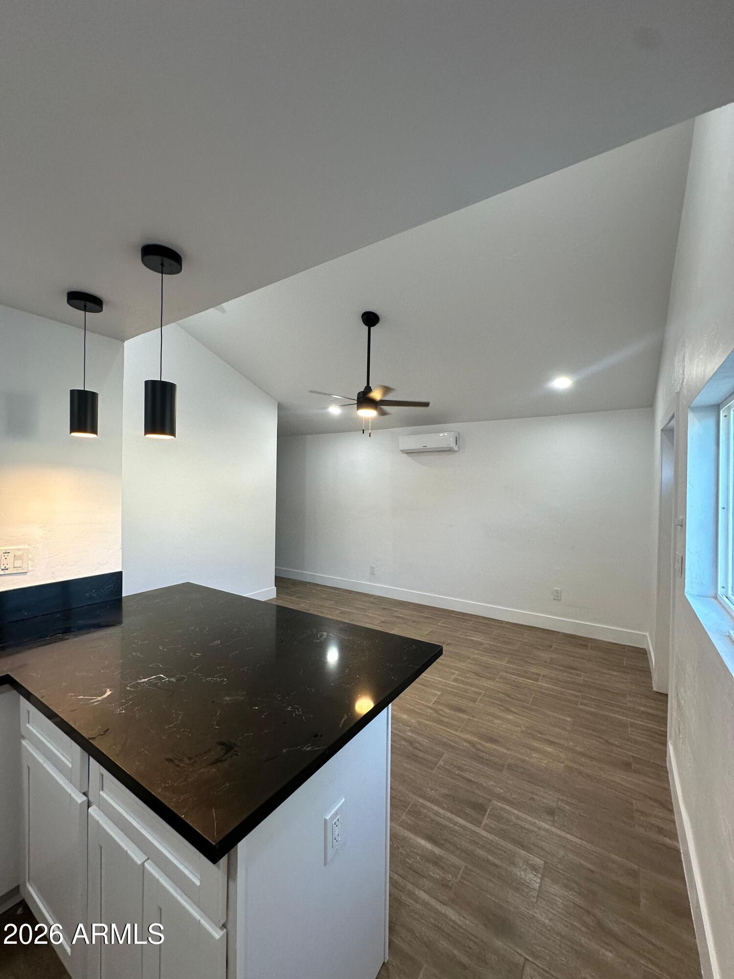 1730 West Thomas Road Phoenix, AZ 85015 - Photo 14 of 34 Unit B kitchen / dining area