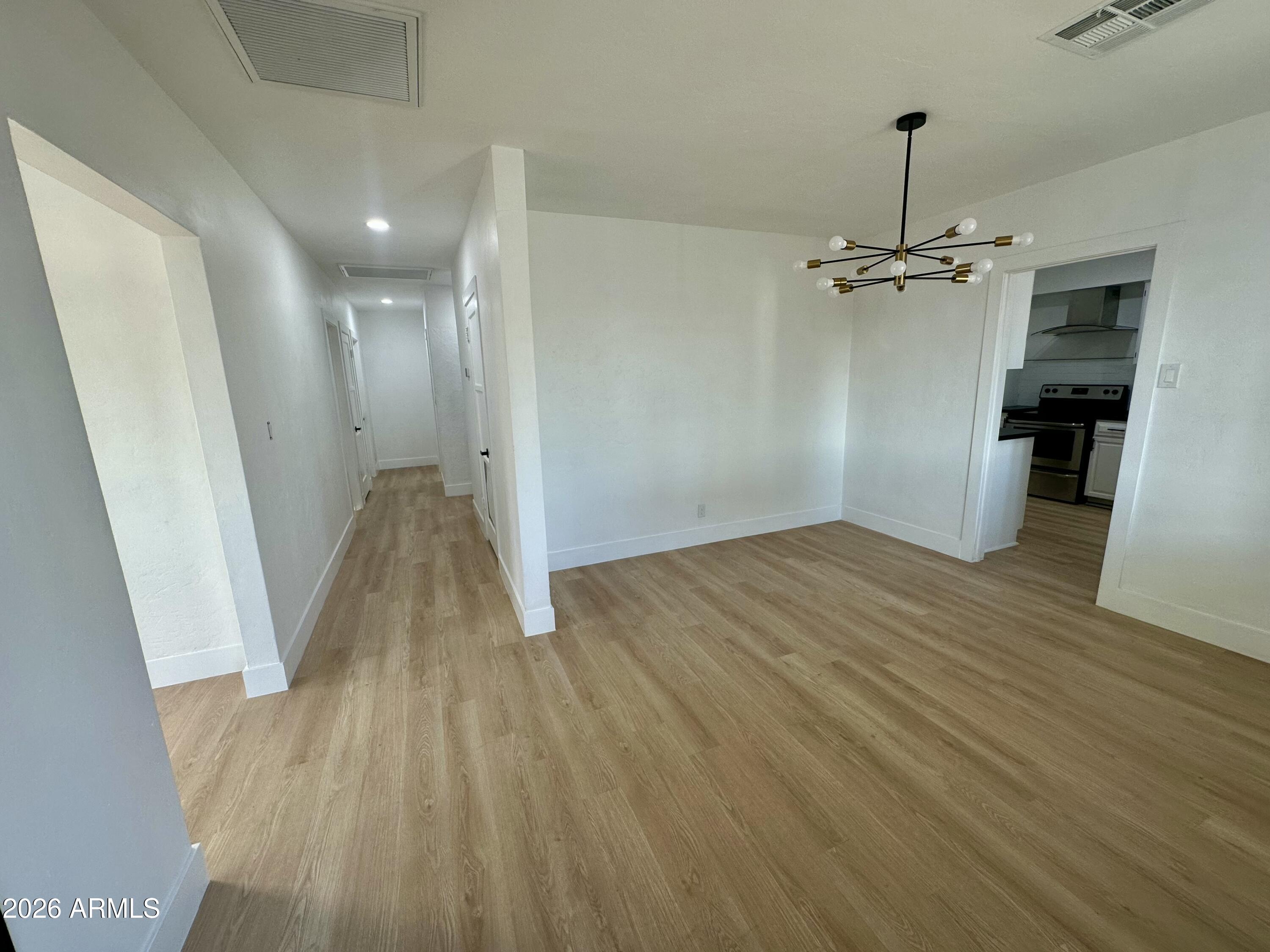 1730 West Thomas Road Phoenix, AZ 85015 - Photo 6 of 34 Unit A dining area