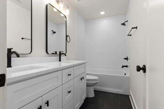 $490,300 | 251 Nesbitt Lane, Madison, TN 37115