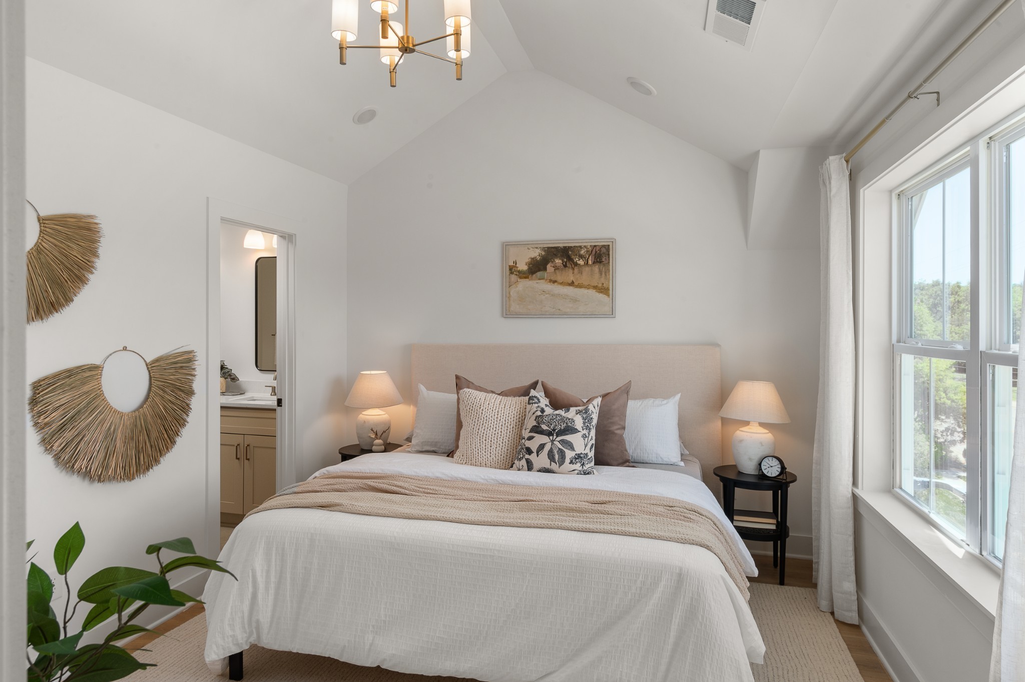 251 Nesbitt Lane Madison, TN 37115 - Photo 10 of 20 a bedroom with bed and window