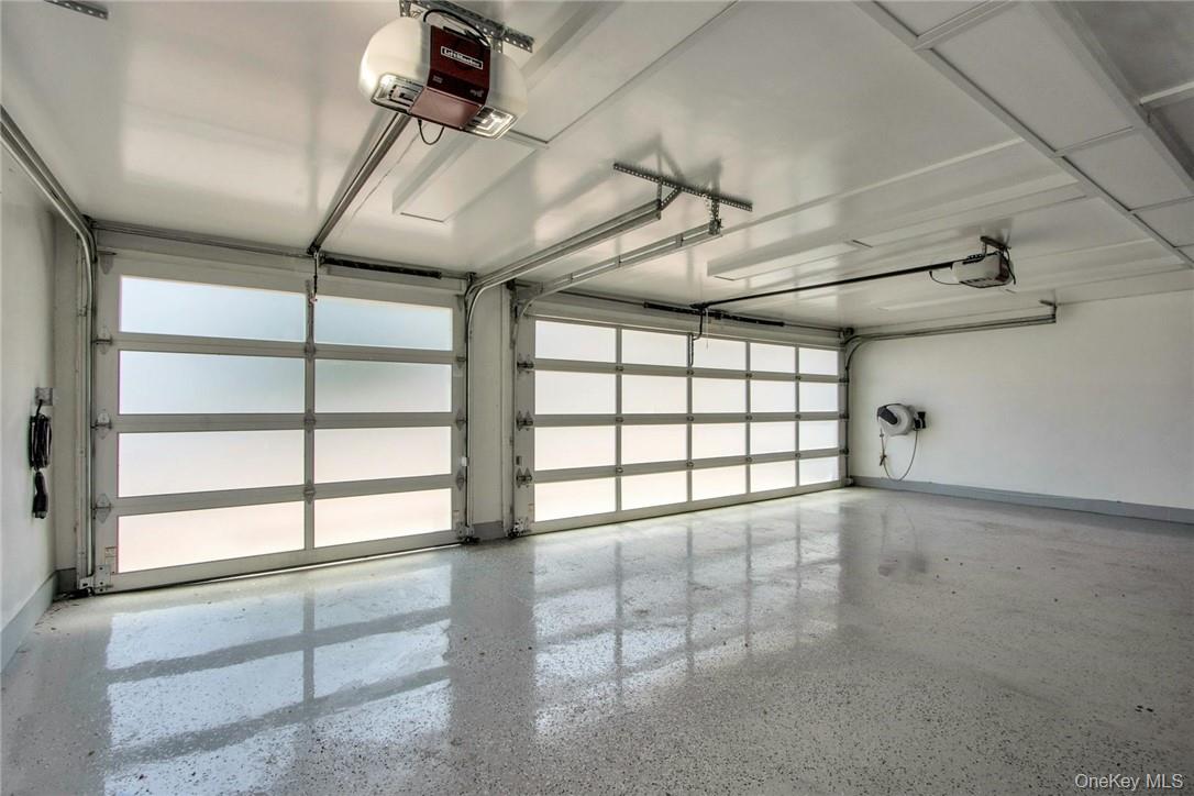 74 River Road Nyack, NY 10960 - Photo 25 of 36 a view of a garage