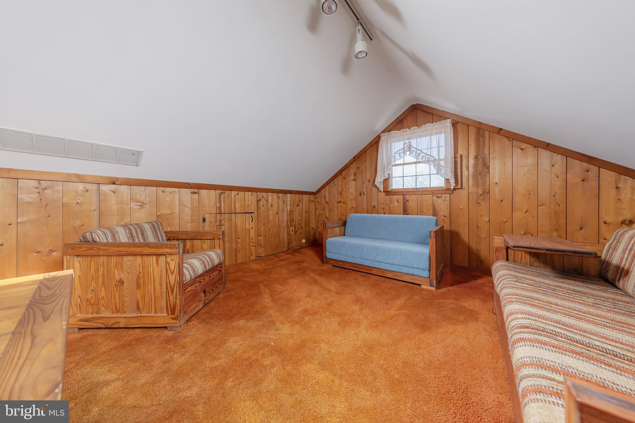 289 Stewart Road Allentown, NJ 08501 - Photo 12 of 41 Loft