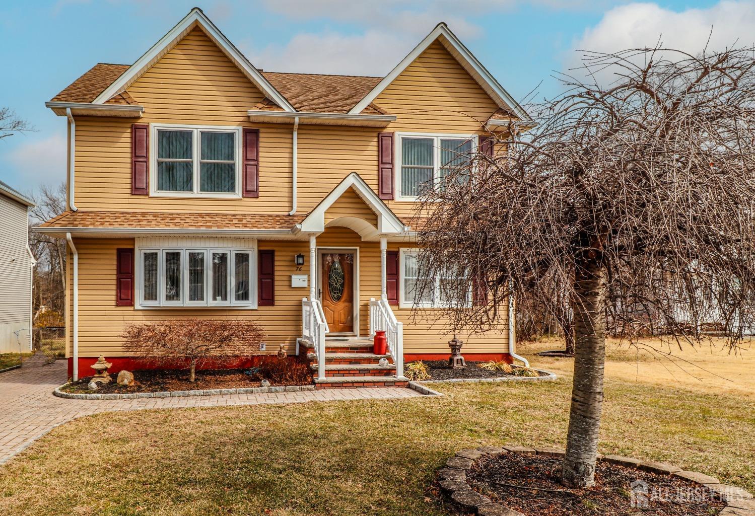 76 Kimberly Road Colonia, NJ 07067 - Photo 2 of 35