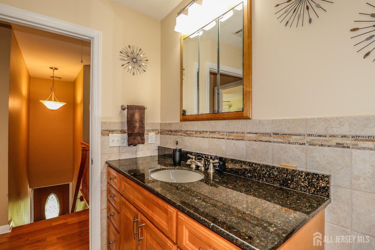 76 Kimberly Road Colonia, NJ 07067 - Photo 23 of 35