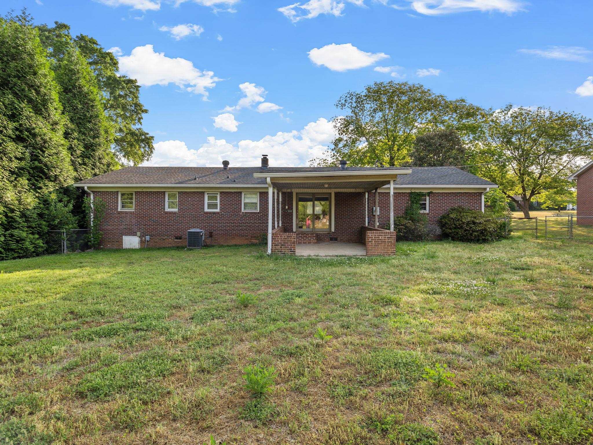 299 McAbee Road Roebuck, SC 29376 - Photo 28 of 32
