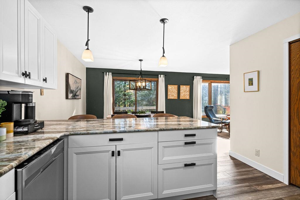 5211 Albert Olson Road Duluth, MN 55804 - Photo 7 of 49