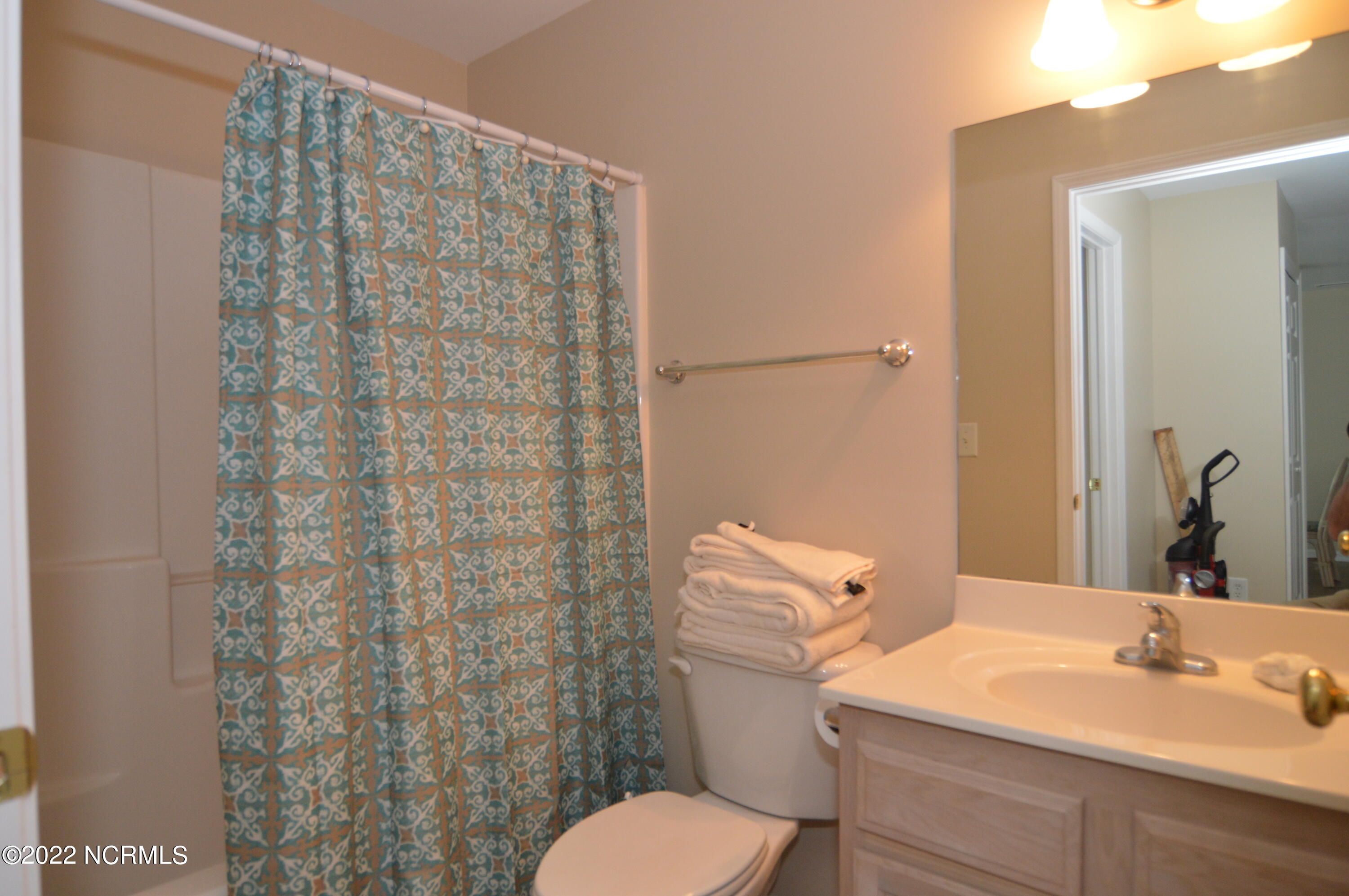 4513 Country Club Road, Unit 102D Morehead City, NC 28557 - Photo 6 of 15 DSC_0420