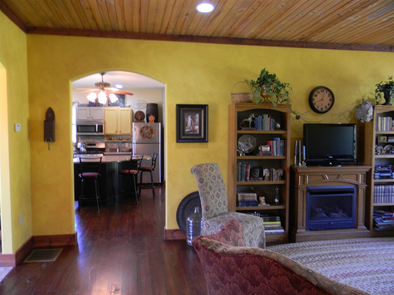 2845 White Springs Road Spencer, IN 47460 - Photo 10 of 31 Gallery Image 10